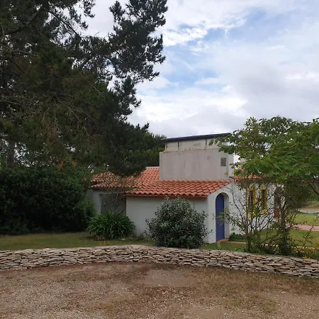 Sondela Self Catering * São Martinho do Porto