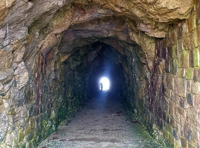 Sondela Self Catering *